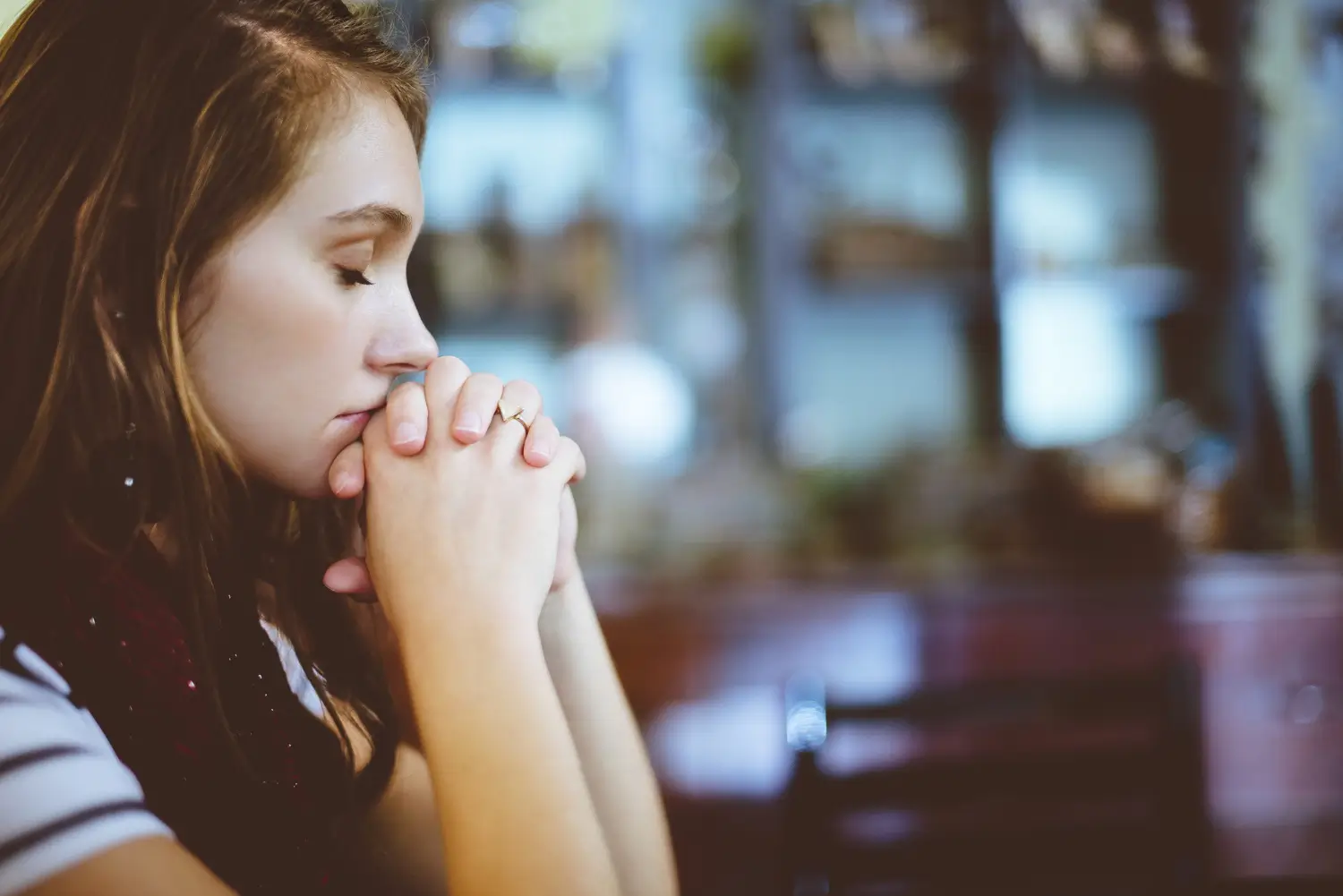 a woman praying